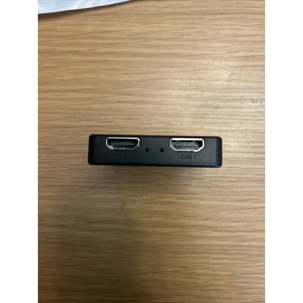HDMI Splitter 1 in 2 Out 4K with Audio Synchronization, Hub Black